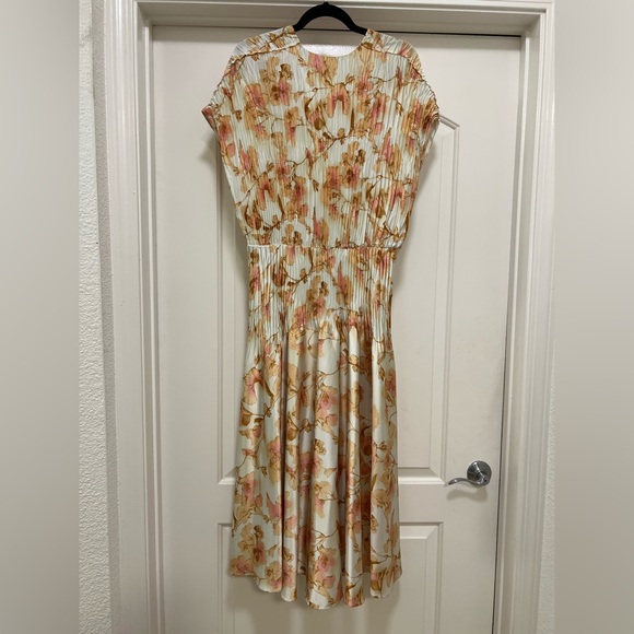 NWT Vince Floral Crushed Cap Sleeve Dress - Picture 6 of 11